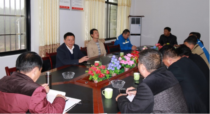 岳阳林纸打通产业扶贫主干道  精准接力助致富(1)267.jpg