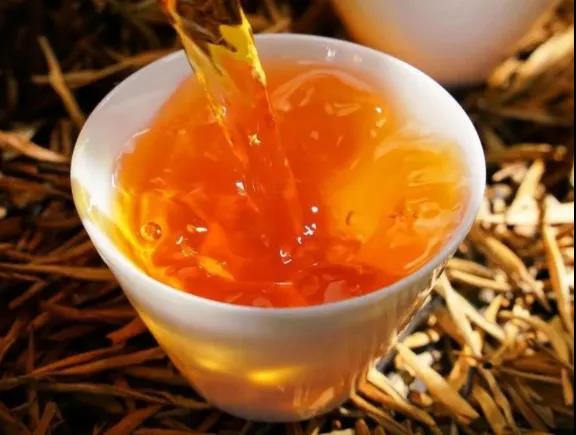生态茶与咖啡：蕴含其中的中西思维方式差异