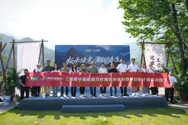 下载 (1).jpg